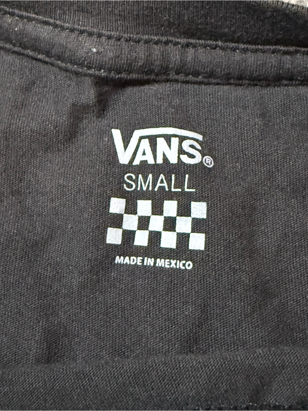 Vans womens crop top “Love Wins" Black Graphic Tee - Picture 3 of 4